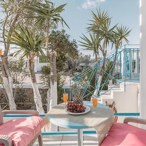 Dibellee Mykonos Aparthotel